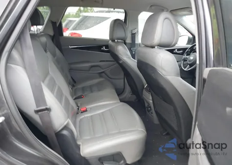 2016 Kia Sorento 3.3L Ex z USA, uszkodzony, nr VIN 5XYPHDA59GG159242